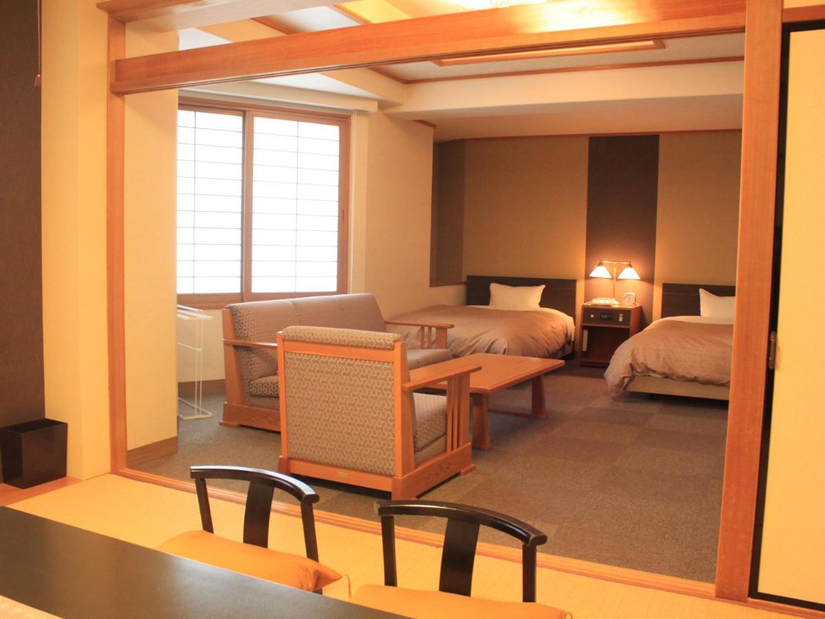 Hanabishi Hotel Hakodate Bagian luar foto